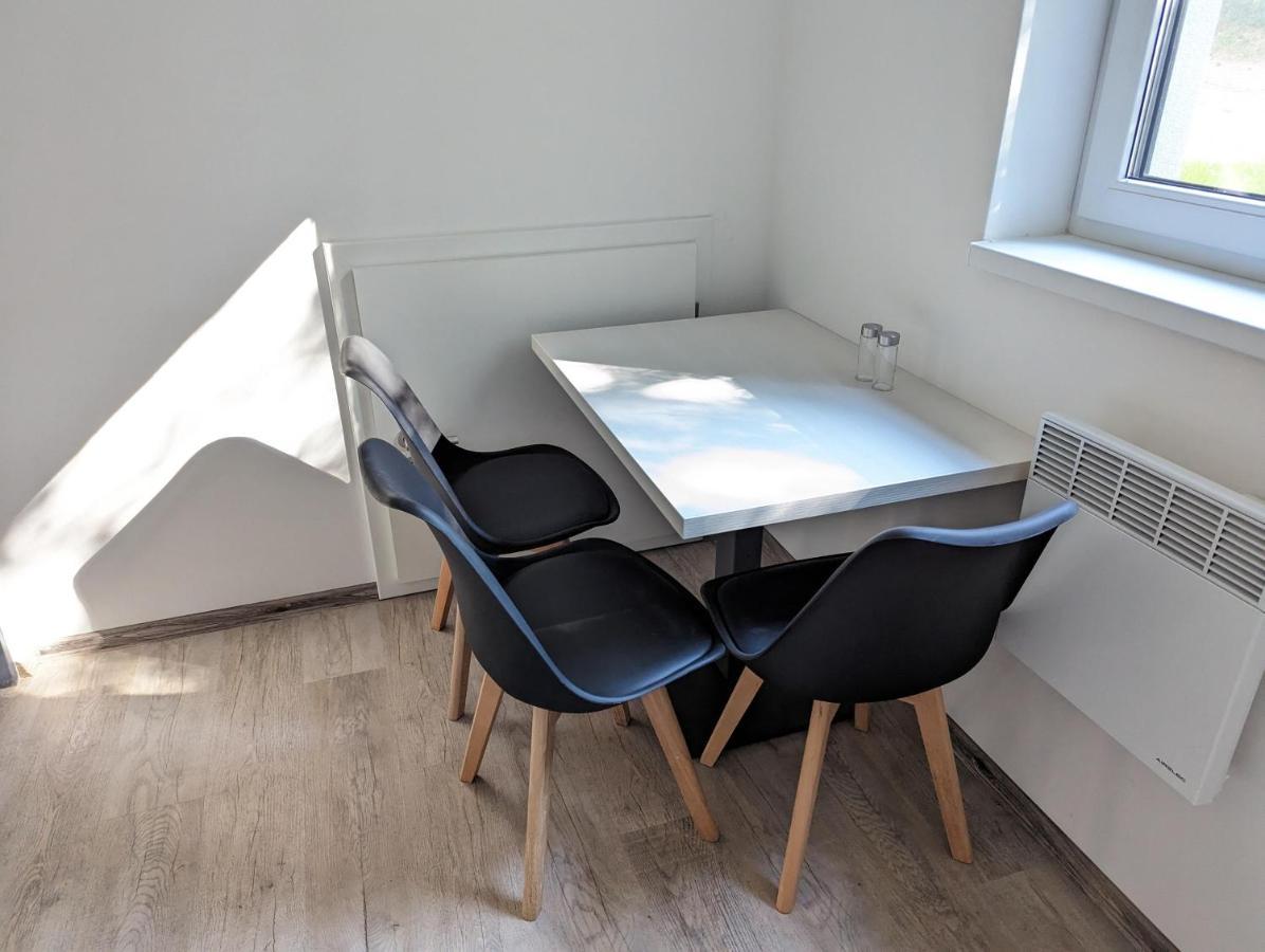 Restaurace A Penzion Gansberg Cotkytle Eksteriør bilde